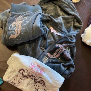 Juicy Couture Girls Track Suit Grey with design